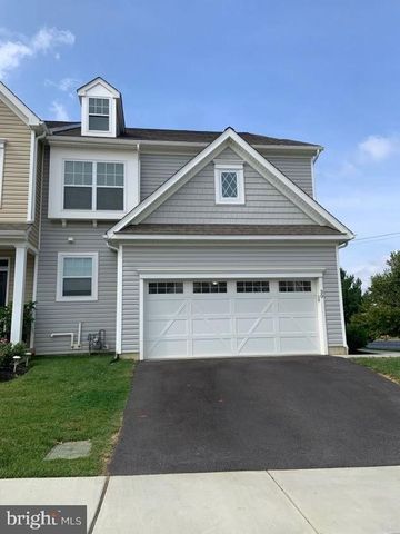 30 S TOMPKINS SQ, Downingtown, PA 19335