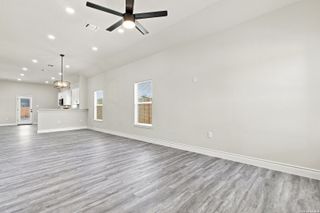 6014 Waycross Ln, San Antonio, TX 78220