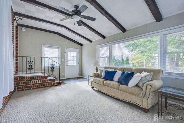 59 Grandview Avenue, Edison, NJ 08837