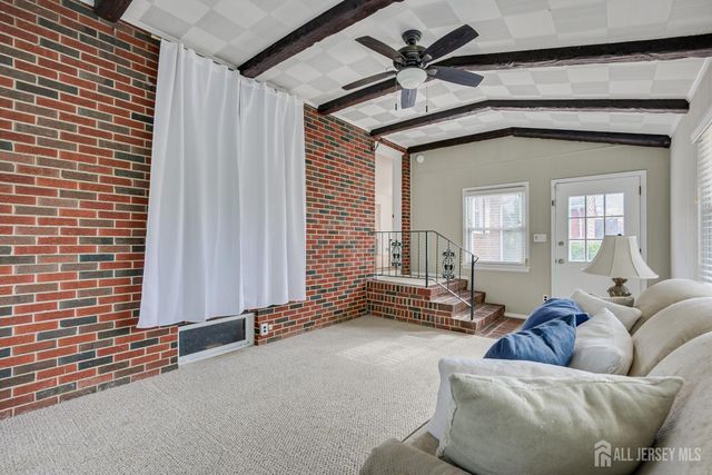 59 Grandview Avenue, Edison, NJ 08837