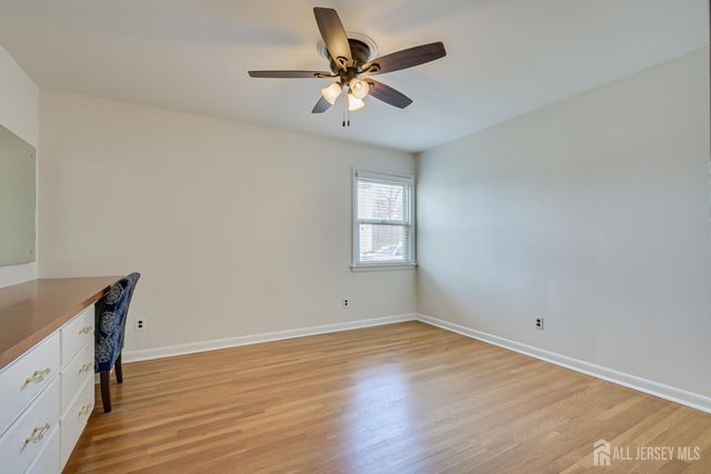 59 Grandview Avenue, Edison, NJ 08837