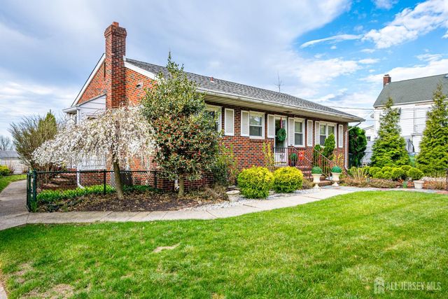 59 Grandview Avenue, Edison, NJ 08837