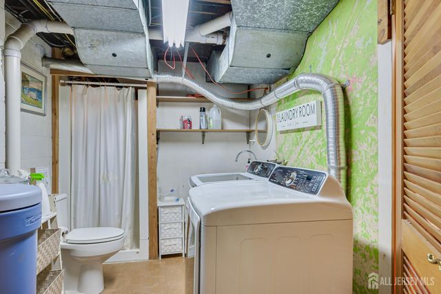 59 Grandview Avenue, Edison, NJ 08837