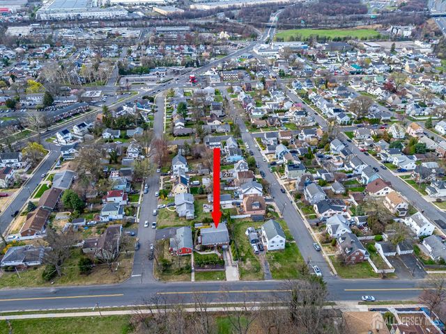 59 Grandview Avenue, Edison, NJ 08837