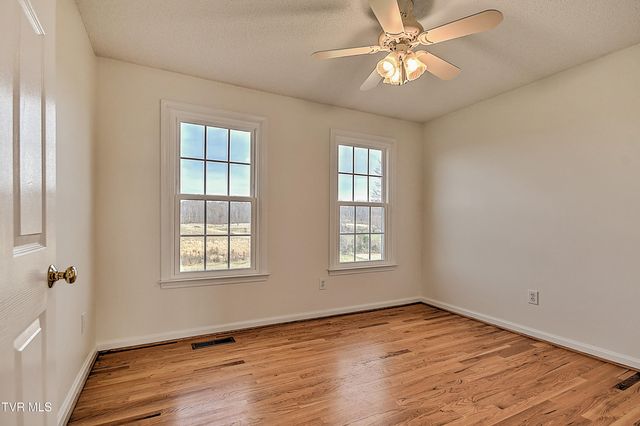 308 Roy Martin Road, Gray, TN 37615