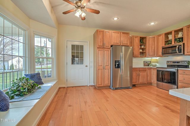 308 Roy Martin Road, Gray, TN 37615