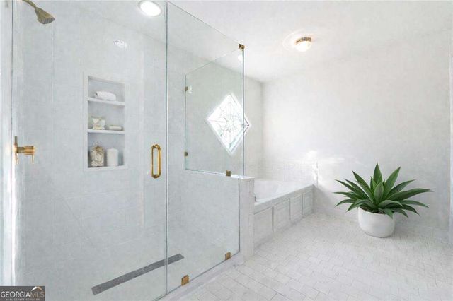 5350 Wickershire Drive, Peachtree Corners, GA 30092