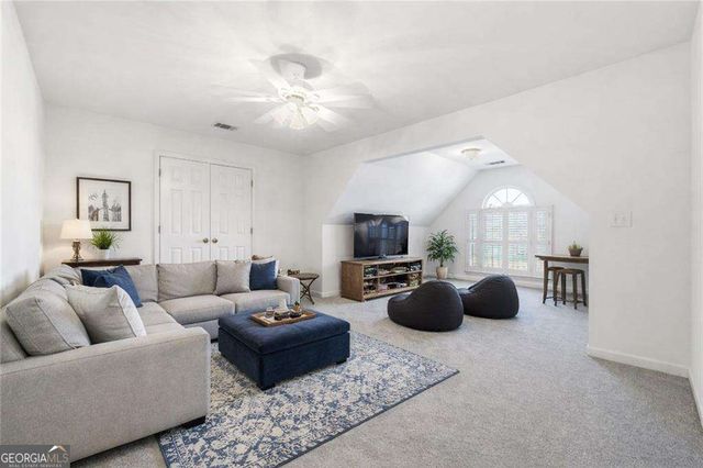 5350 Wickershire Drive, Peachtree Corners, GA 30092