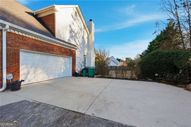 5350 Wickershire Drive, Peachtree Corners, GA 30092