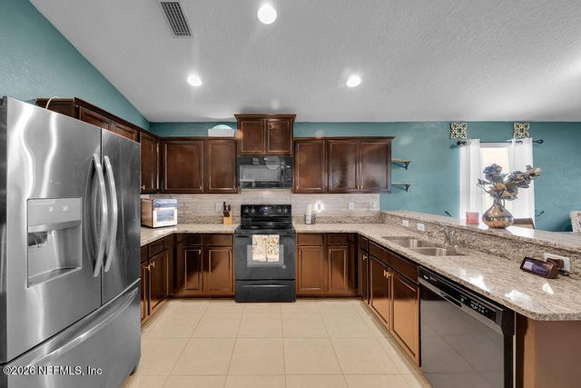 3233 HIDDEN MEADOWS Court, Green Cove Springs, FL 32043