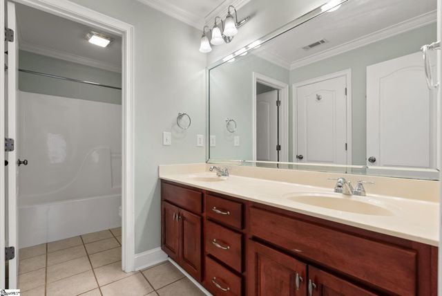 413 Kilgore Farms Circle, Simpsonville, SC 29681