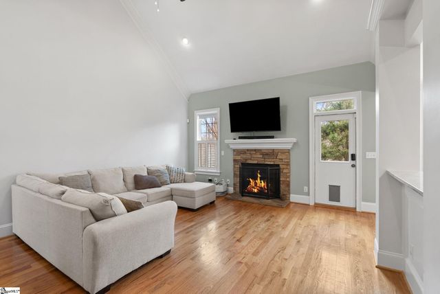 413 Kilgore Farms Circle, Simpsonville, SC 29681