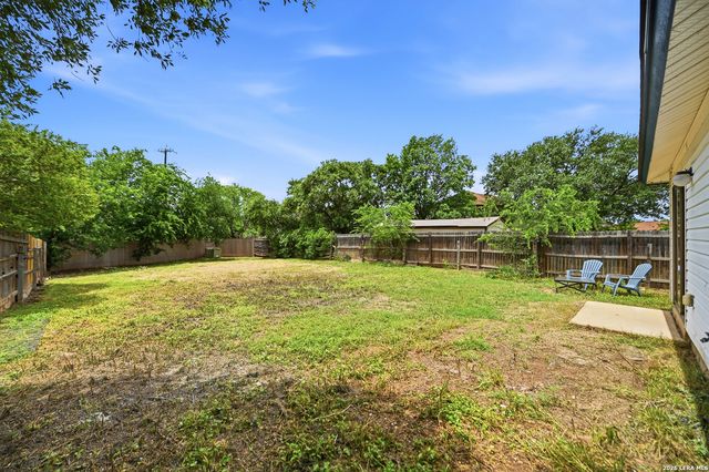 7810 KINGLET CT, San Antonio, TX 78251