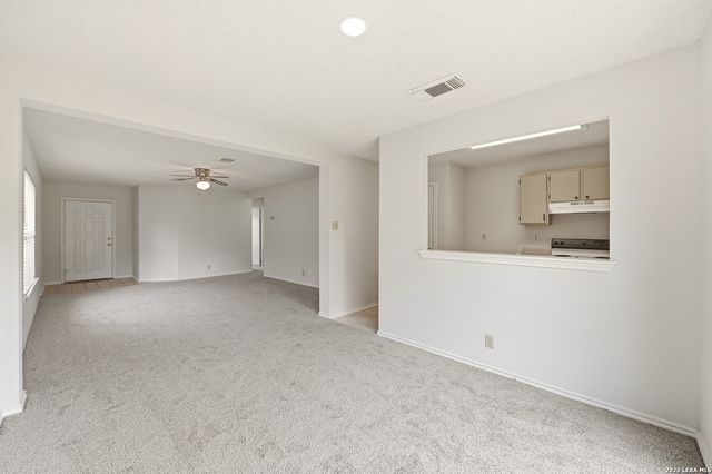 7810 KINGLET CT, San Antonio, TX 78251