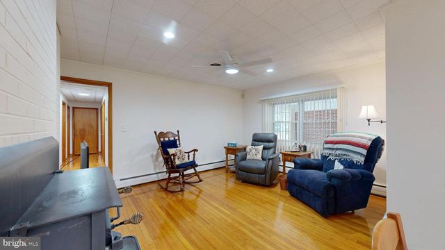 5505 HAZLETTVILLE RD, Dover, DE 19904