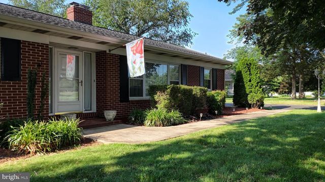 5505 HAZLETTVILLE RD, Dover, DE 19904