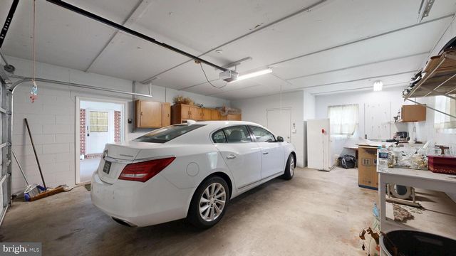 5505 HAZLETTVILLE RD, Dover, DE 19904