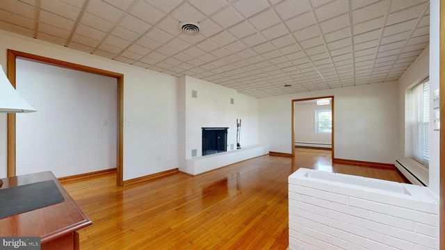 5505 HAZLETTVILLE RD, Dover, DE 19904