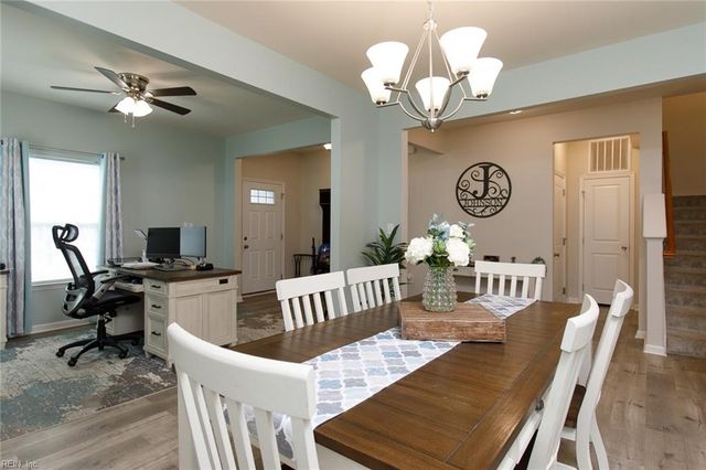 642 Newman DR, Newport News, VA 23601