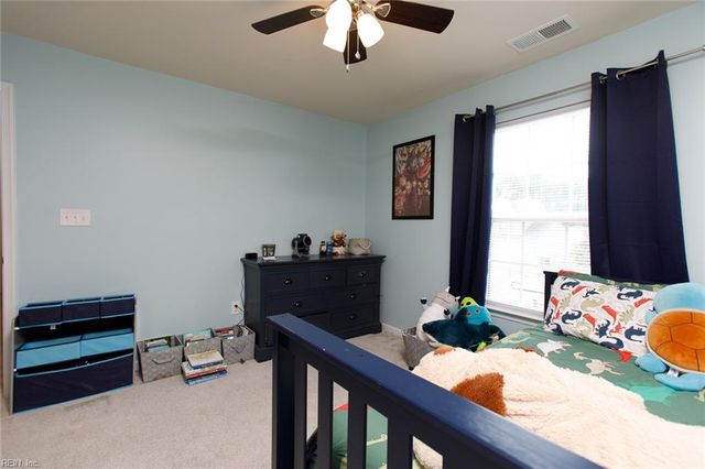 642 Newman DR, Newport News, VA 23601