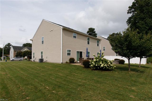 642 Newman DR, Newport News, VA 23601