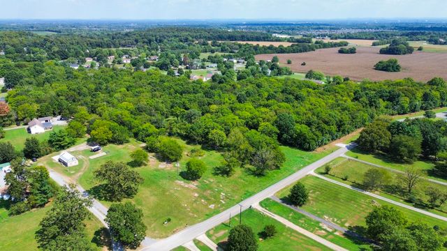 1460 Kingwood Ln, Rockvale, TN 37153