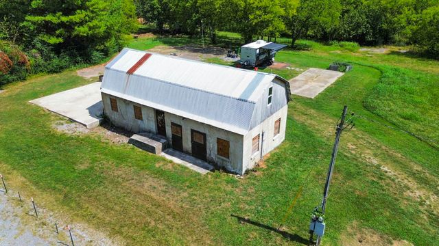 1460 Kingwood Ln, Rockvale, TN 37153