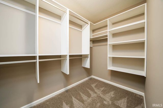 22432 Peridot Run, Woodburn, IN 46797