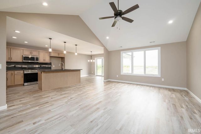 22432 Peridot Run, Woodburn, IN 46797