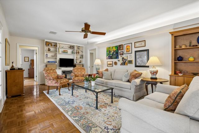 6715 Fairfield Street, Houston, TX 77023