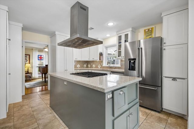 6715 Fairfield Street, Houston, TX 77023