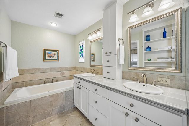 6715 Fairfield Street, Houston, TX 77023