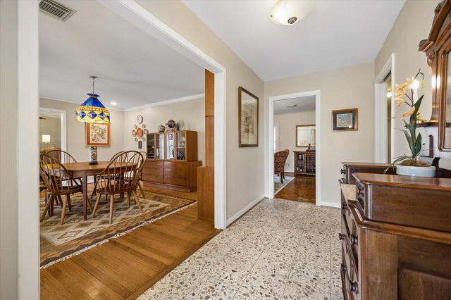 6715 Fairfield Street, Houston, TX 77023