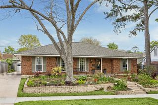 6715 Fairfield Street, Houston, TX 77023