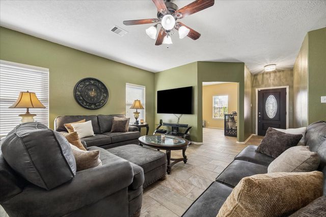 805 Indigo Springs Lane, La Marque, TX 77568
