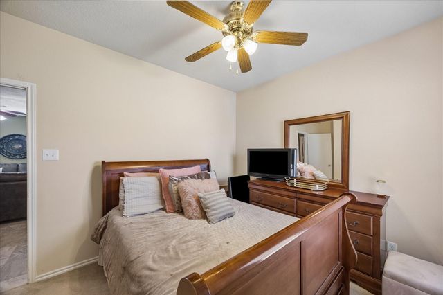 805 Indigo Springs Lane, La Marque, TX 77568
