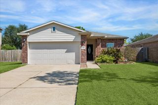 805 Indigo Springs Lane, La Marque, TX 77568