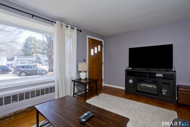 4 Fair Street, Enfield, CT 06082