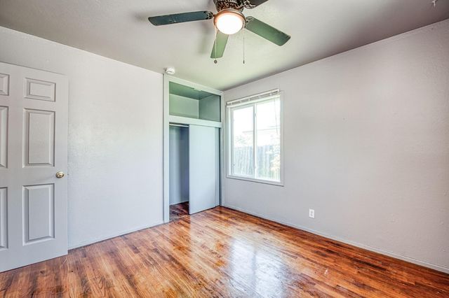 1534 W Saginaw Way, Fresno, CA 93705