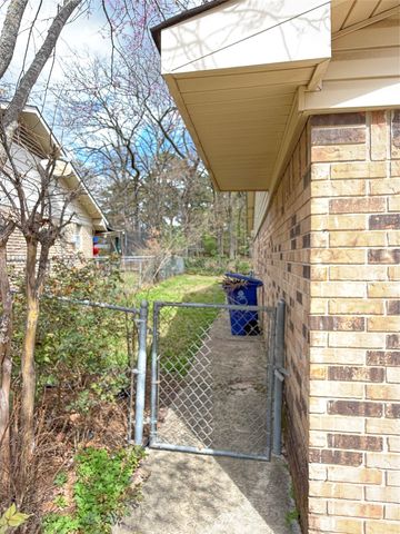 6041 Fox Chase Trail, Shreveport, LA 71129