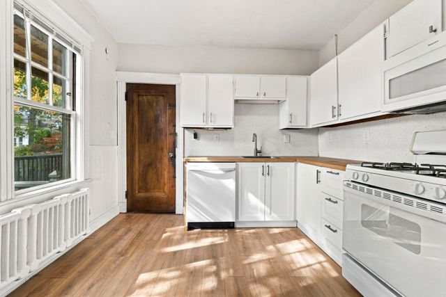 32 Goodrich Rd 1, Boston, MA 02130