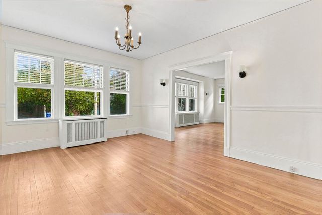 32 Goodrich Rd 1, Boston, MA 02130