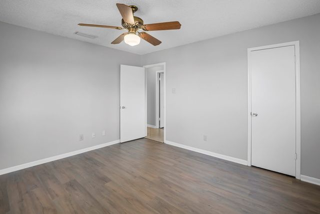 190 Rs County Road 4330, Point, TX 75472