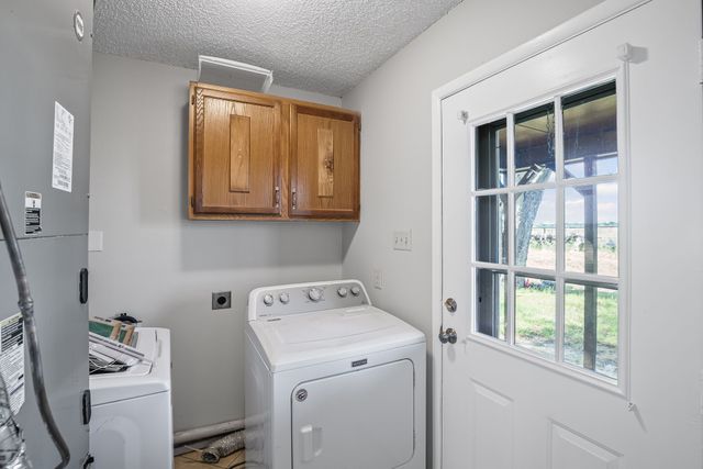 190 Rs County Road 4330, Point, TX 75472