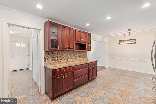 12877 VALLEYWOOD DR, Woodbridge, VA 22192