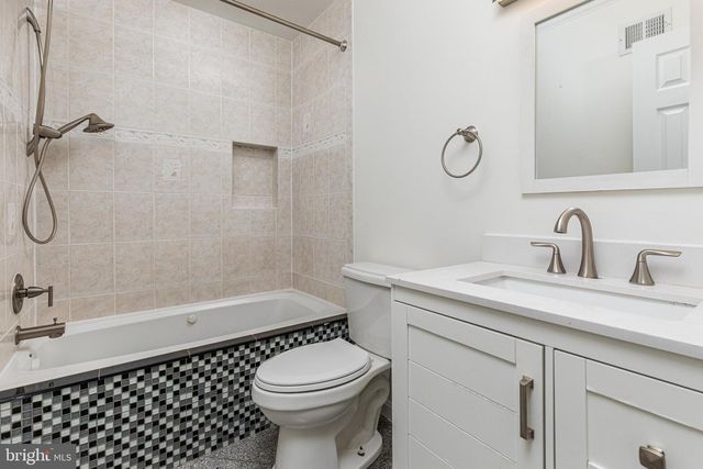 12877 VALLEYWOOD DR, Woodbridge, VA 22192