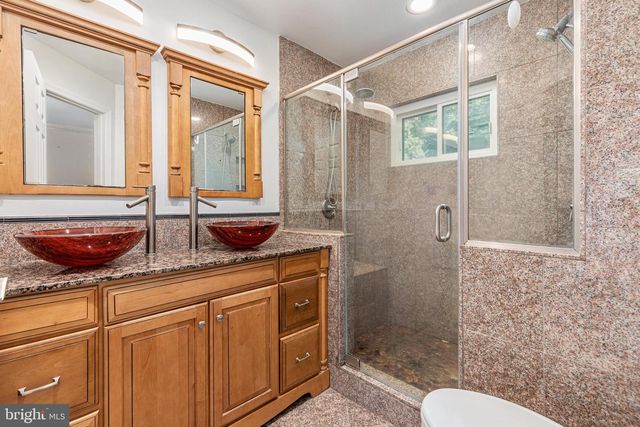 12877 VALLEYWOOD DR, Woodbridge, VA 22192