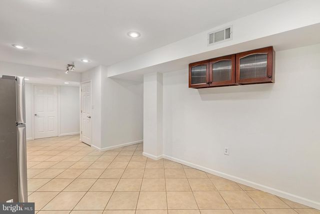 12877 VALLEYWOOD DR, Woodbridge, VA 22192