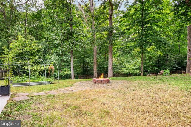 12877 VALLEYWOOD DR, Woodbridge, VA 22192