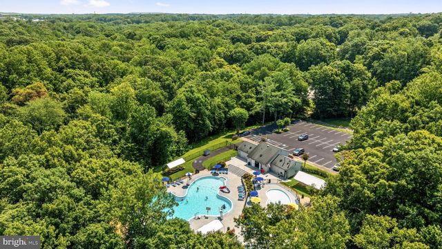 12877 VALLEYWOOD DR, Woodbridge, VA 22192